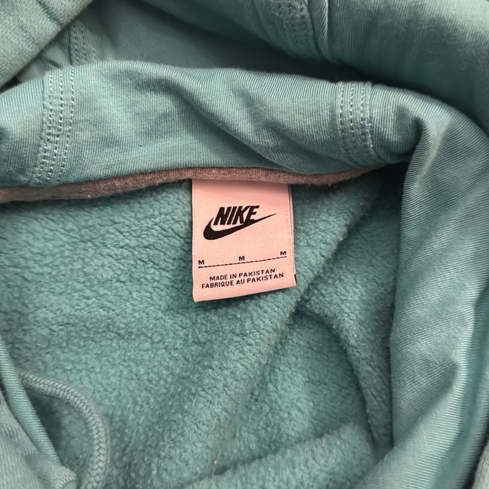 Nike hoodie - Picture 3 of 3